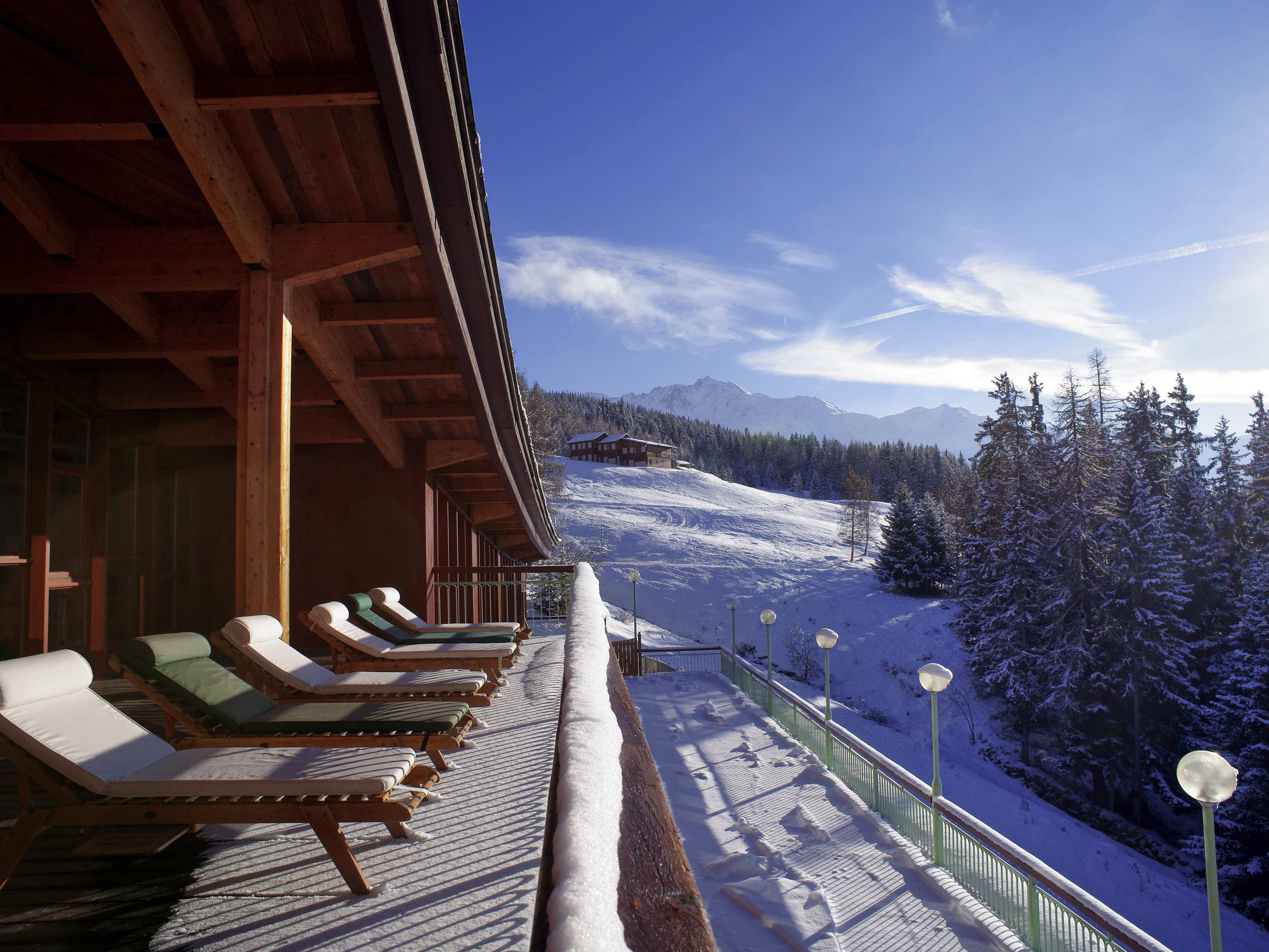 ホテル メルキュール レザーク 1800 Les Arcs  エクステリア 写真